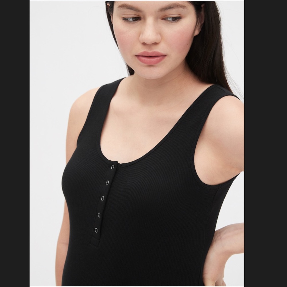 NWT GAP Maternity Ribbed Henley Tank Top SZ M, LG